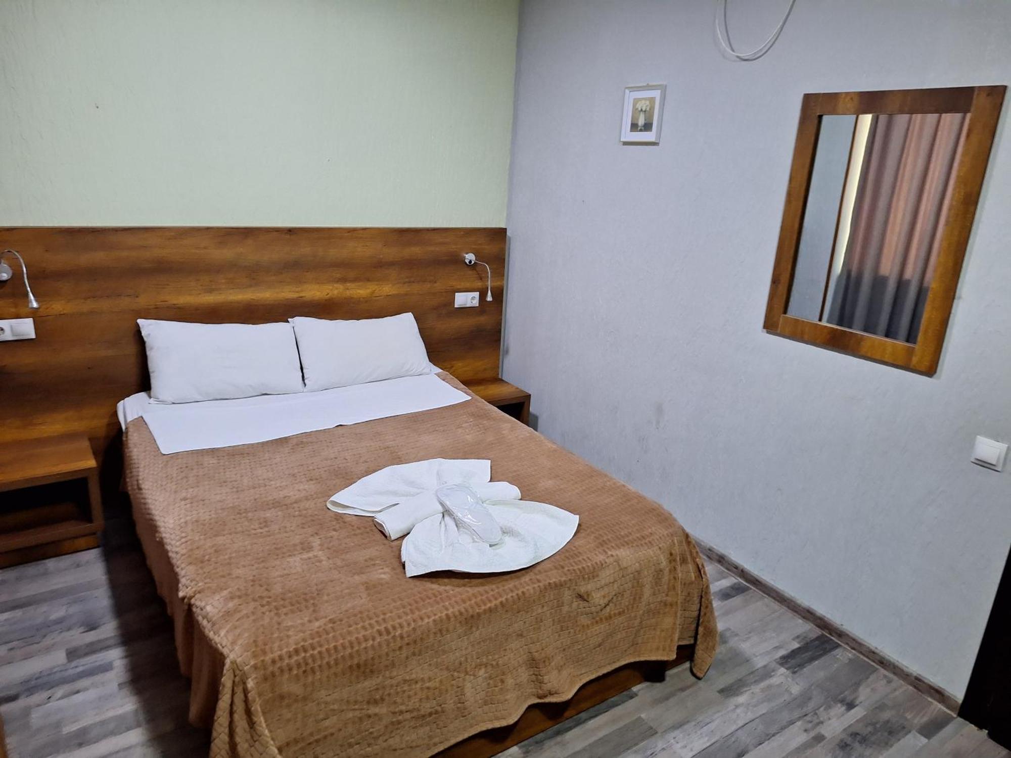 Hotel Georgian Koutaïssi Extérieur photo