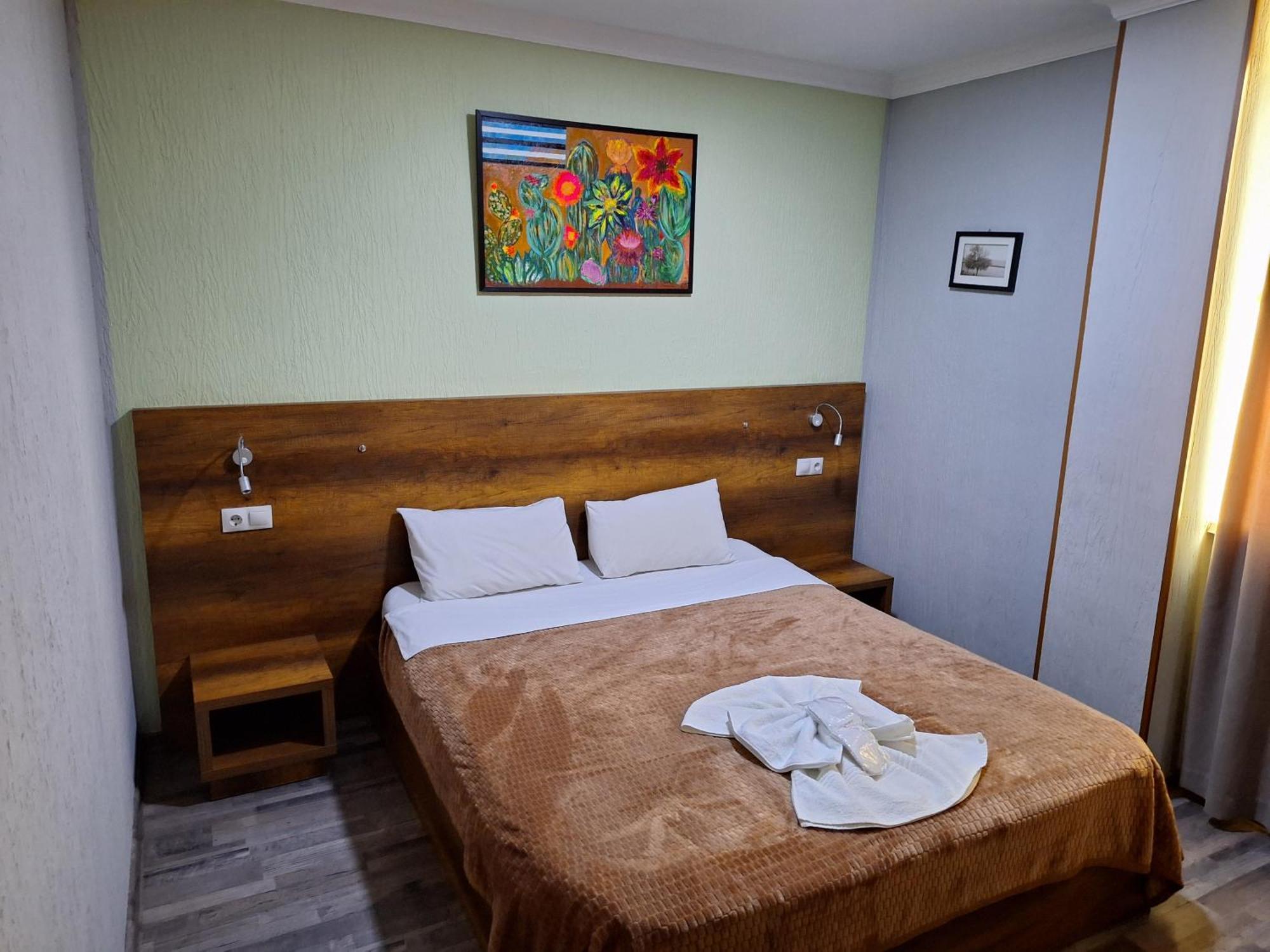Hotel Georgian Koutaïssi Extérieur photo