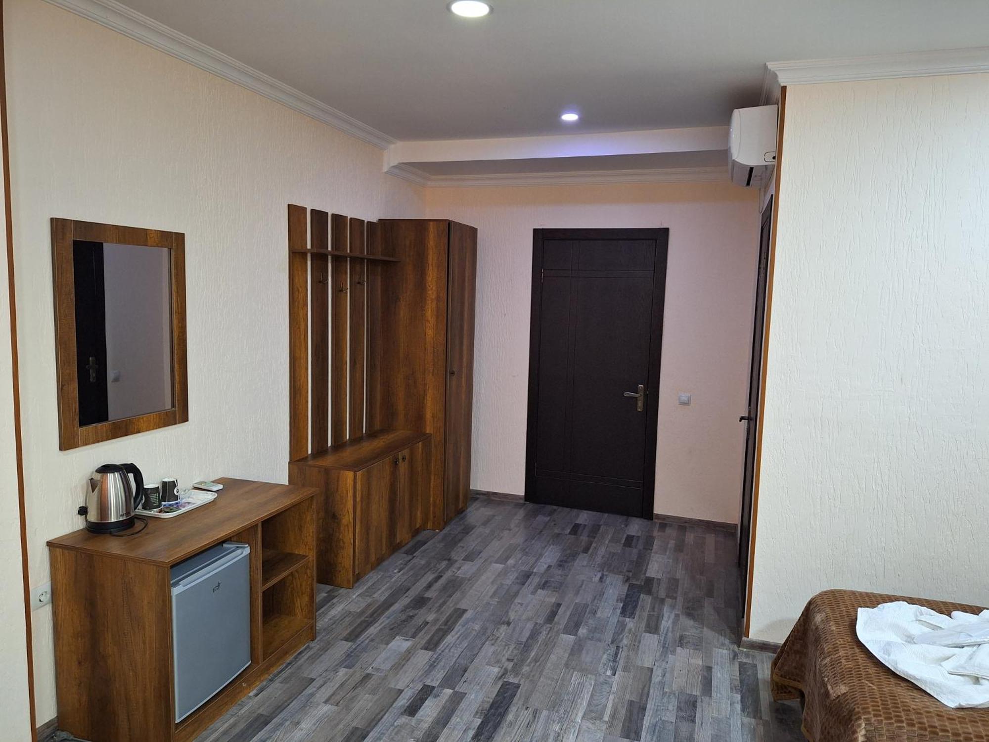 Hotel Georgian Koutaïssi Extérieur photo