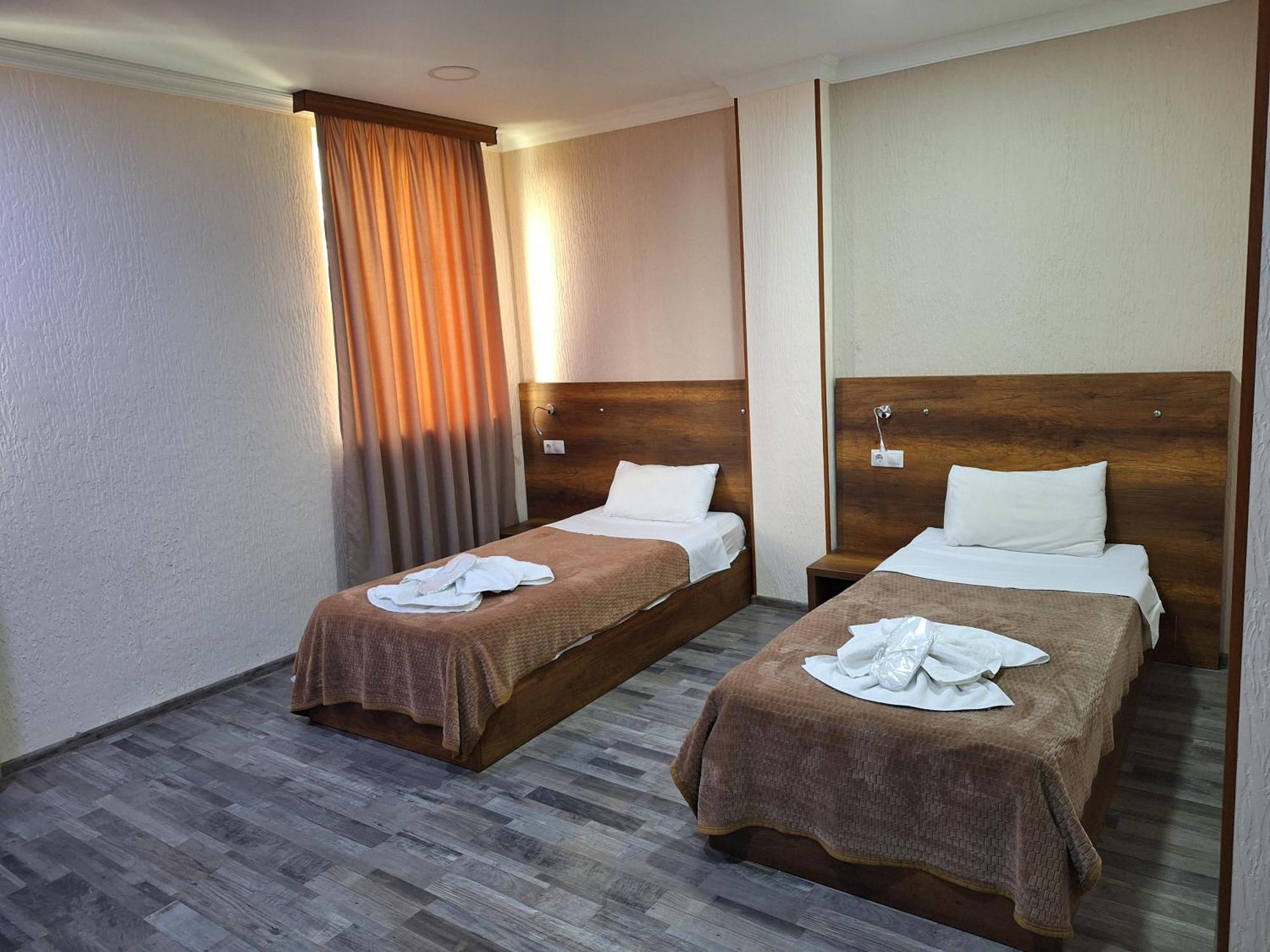 Hotel Georgian Koutaïssi Extérieur photo