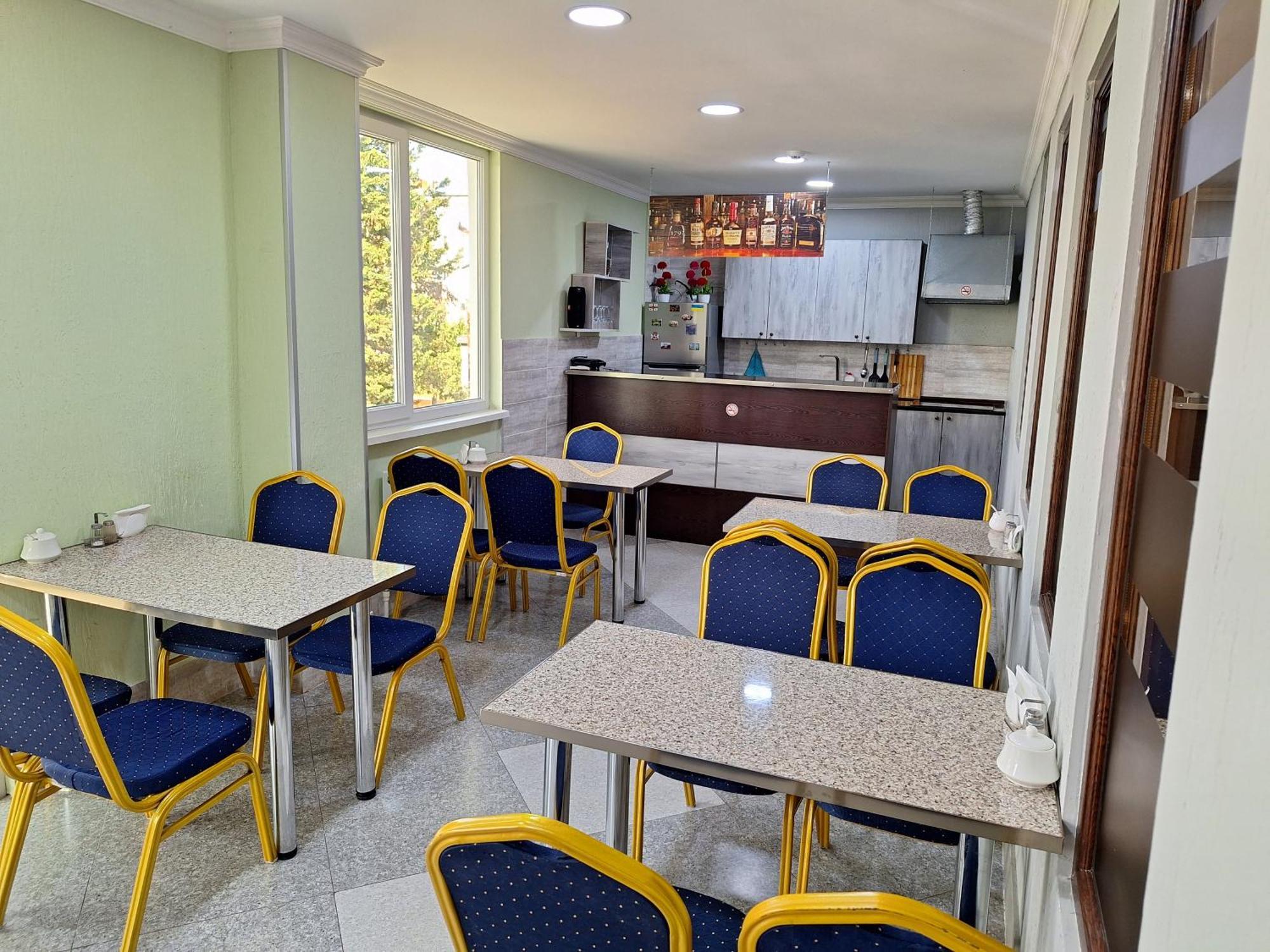 Hotel Georgian Koutaïssi Extérieur photo